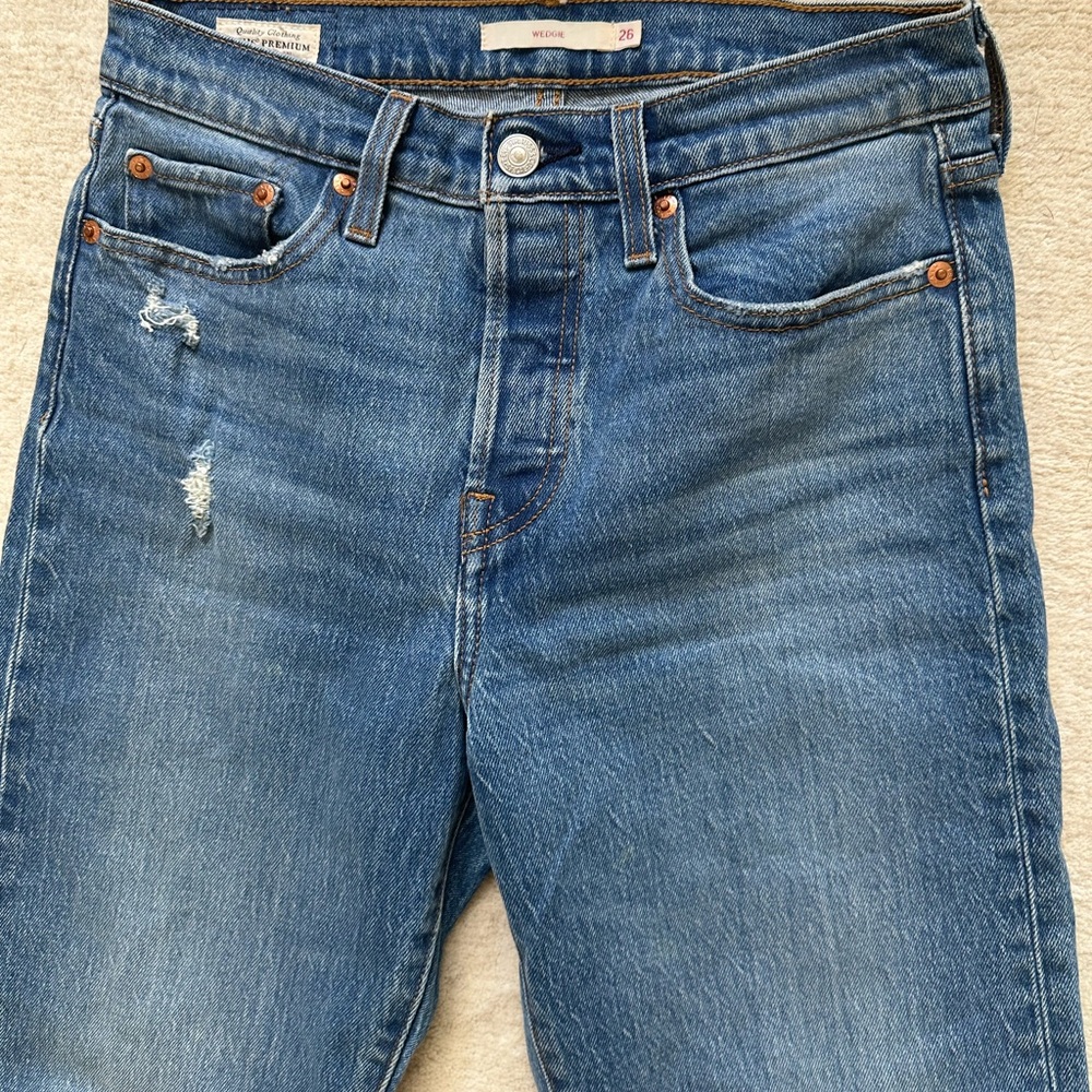 Levi’s premium wedgie 26